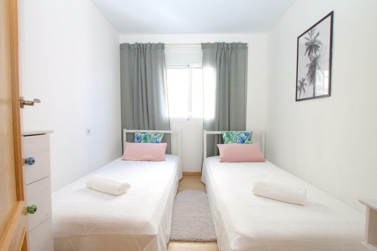 Apartamento Eivissa 800 M De La Playa De Gandía Dış mekan fotoğraf